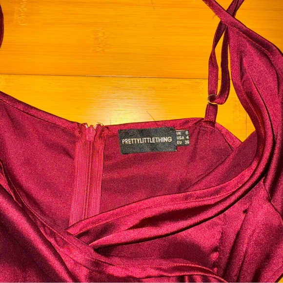 RED SATIN MINI DRESS - Picture 5 of 5